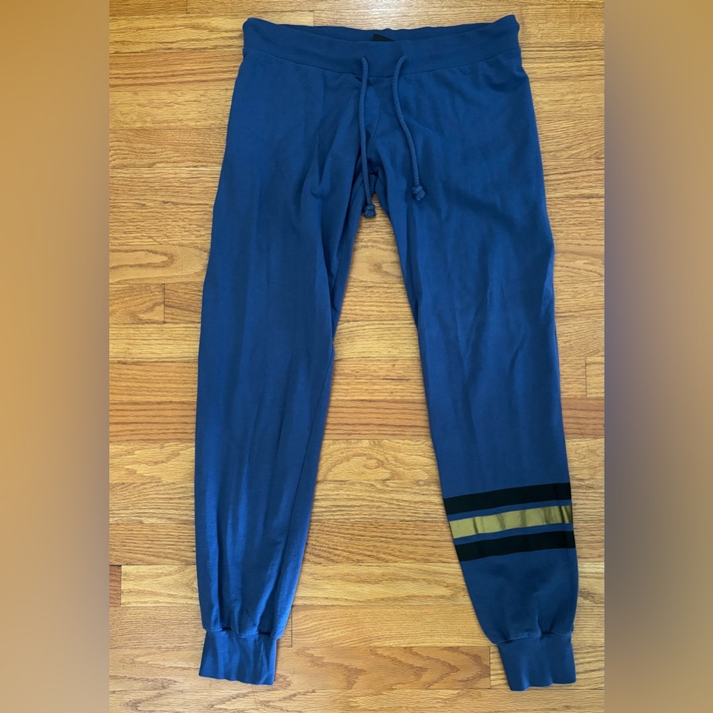 Project Karma Sweatsuit Women’s Large 11-13 Juniors Blue I DON’T SWEAT I GLOW - Picture 7 of 10